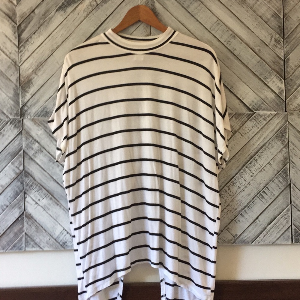 Striped open back tee